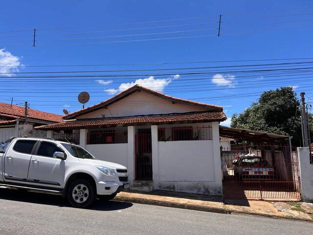 #2468 - Casa para Venda em Pouso Alegre - MG - 3